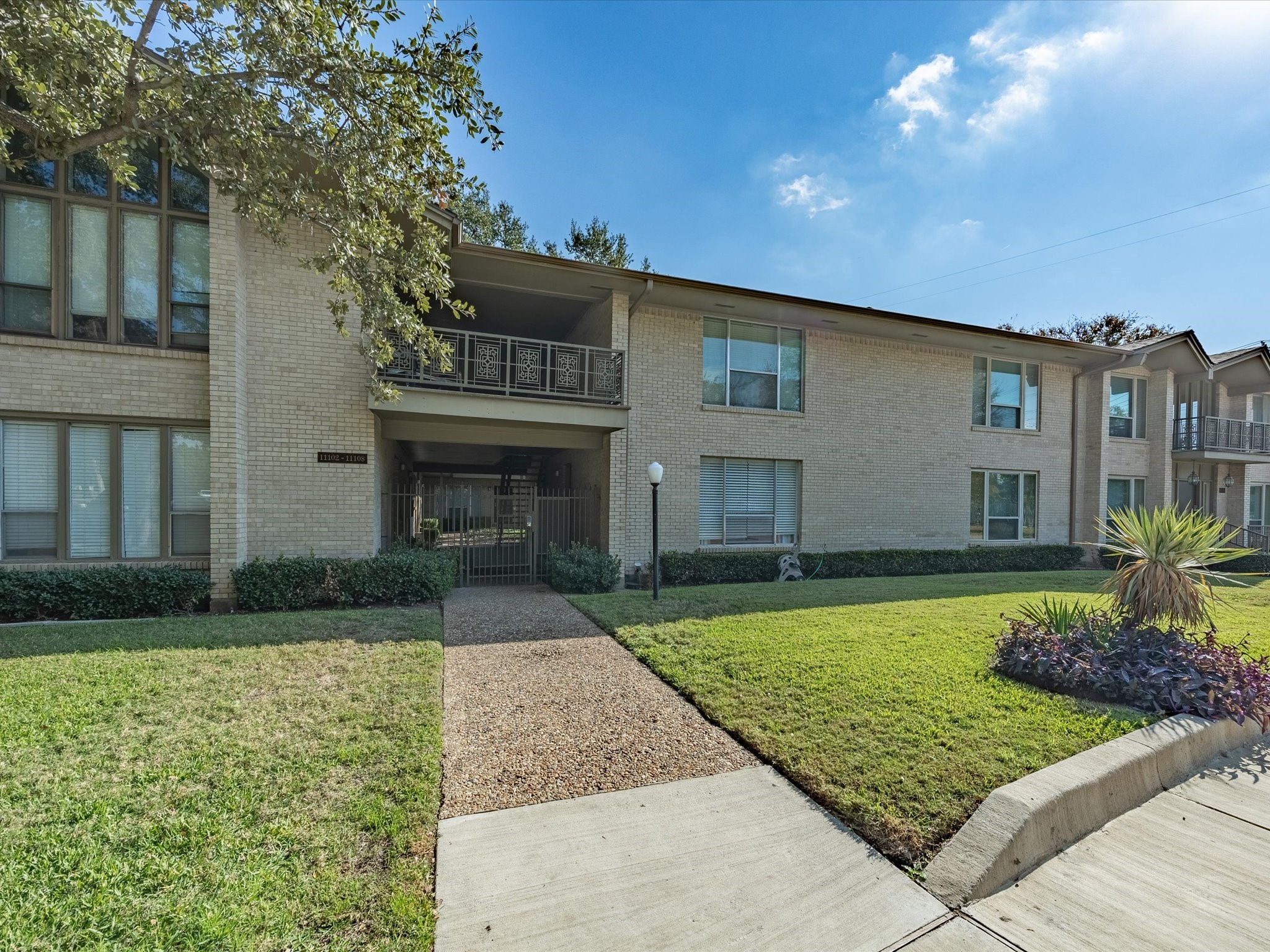 11102 Valleydale Drive Dallas TX 75230