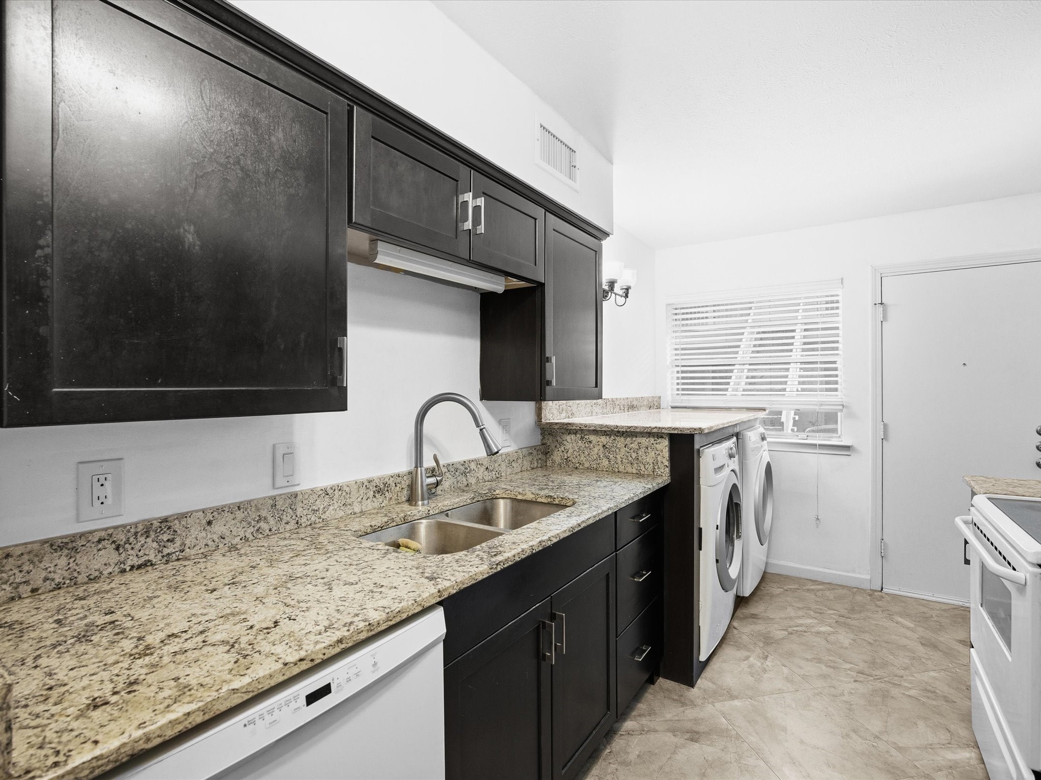 11102 Valleydale Drive Dallas TX 75230