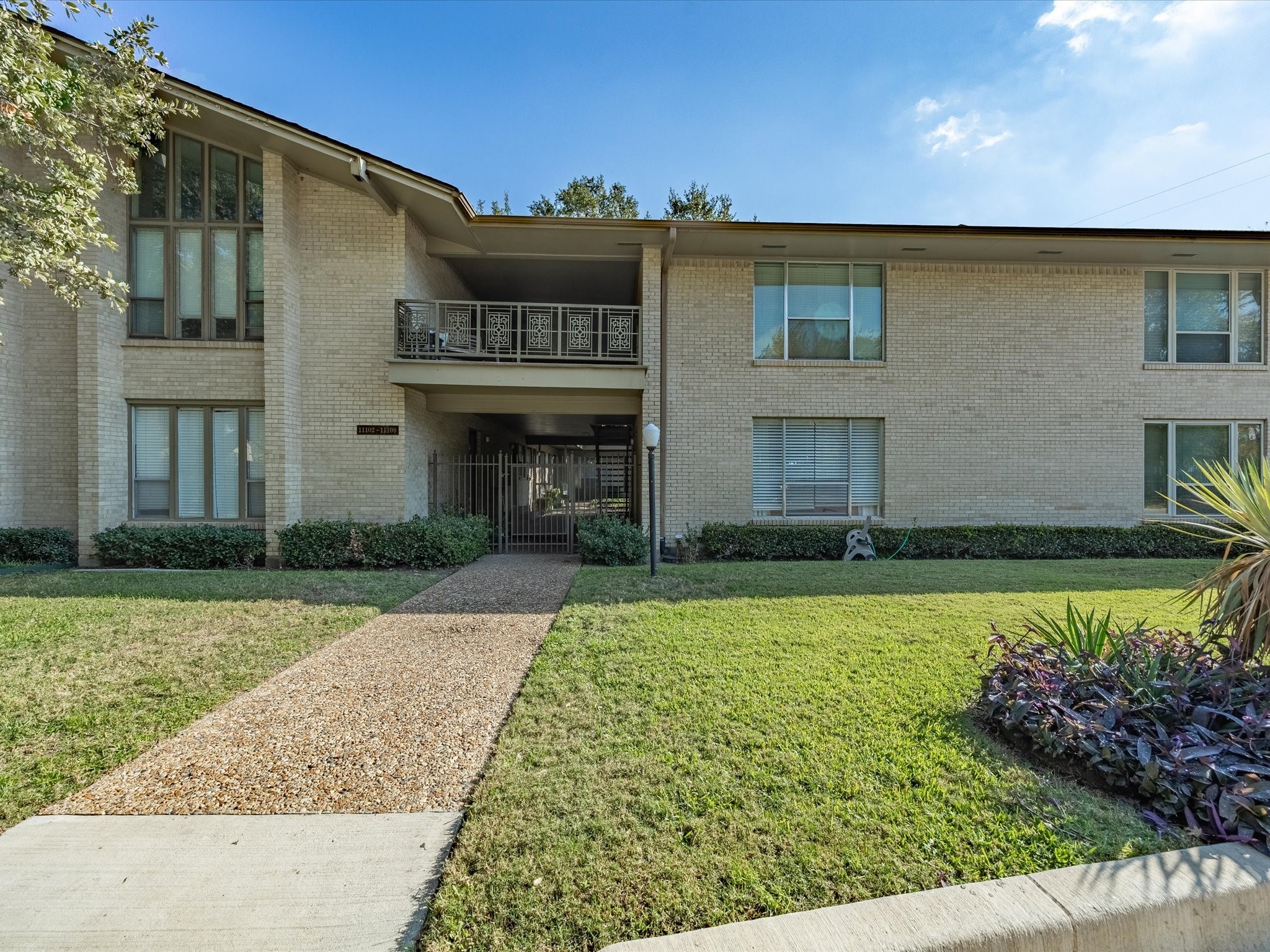 11102 Valleydale Drive Dallas TX 75230
