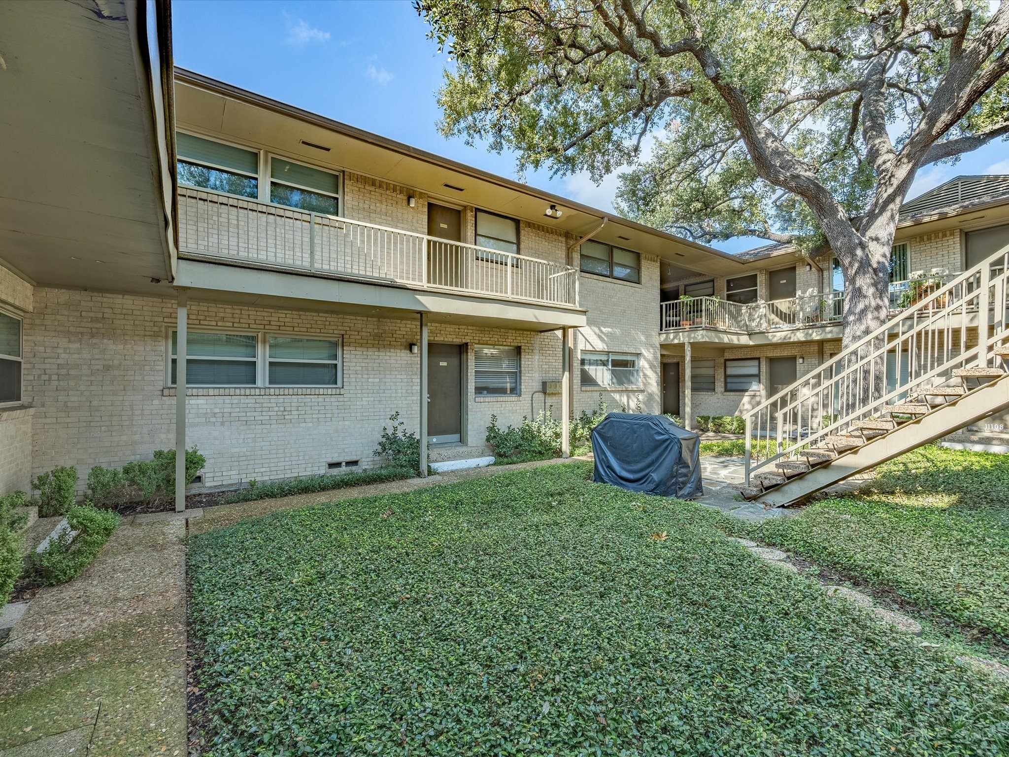 11102 Valleydale Drive Dallas TX 75230