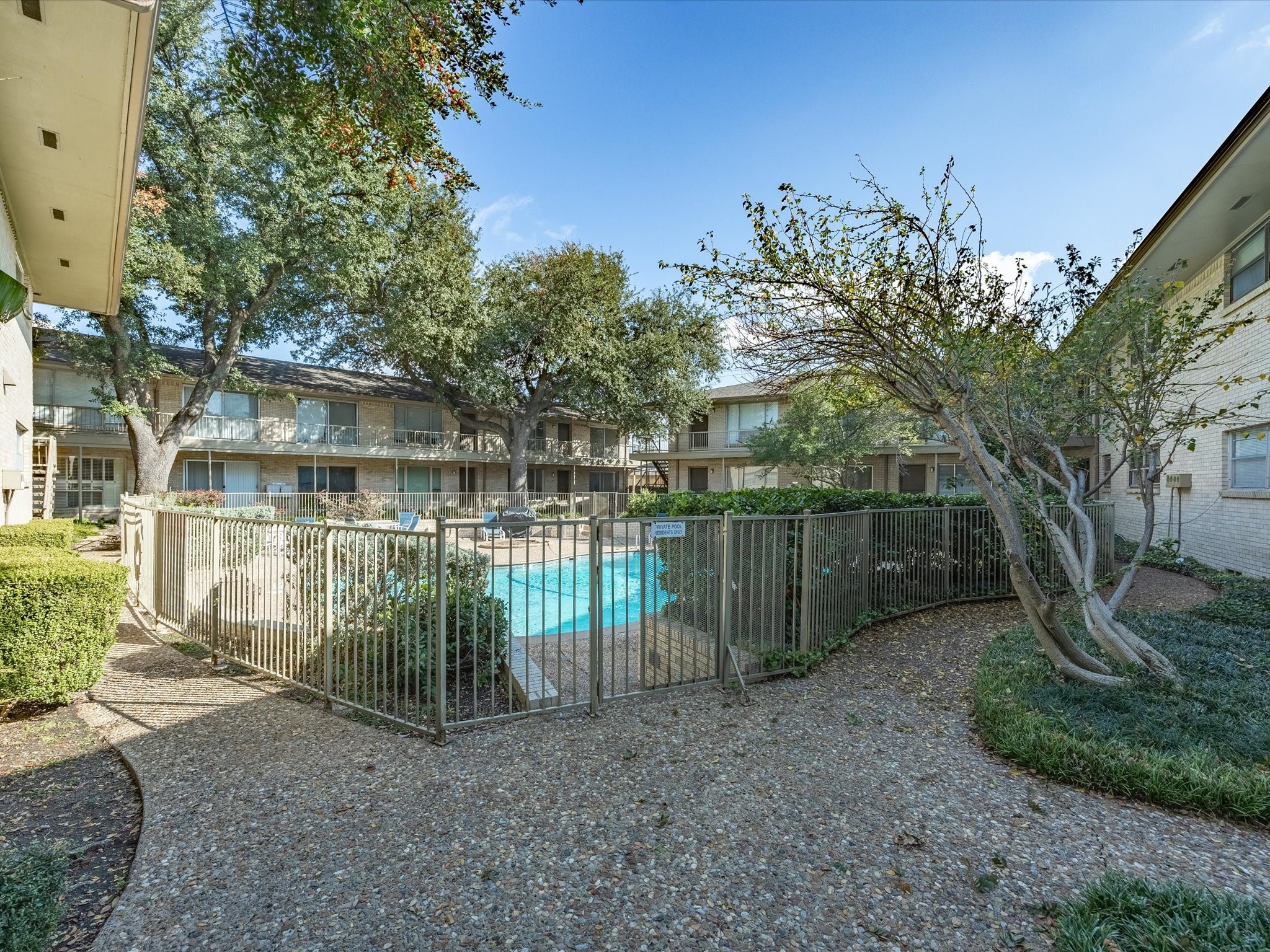 11102 Valleydale Drive Dallas TX 75230