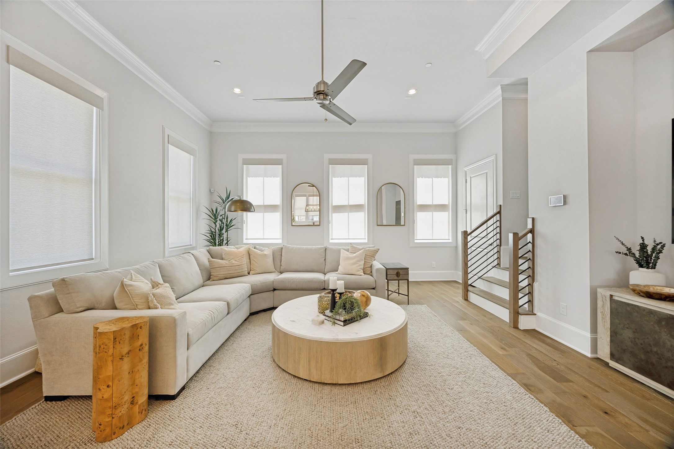 15015 Oak Street Addison TX 75001