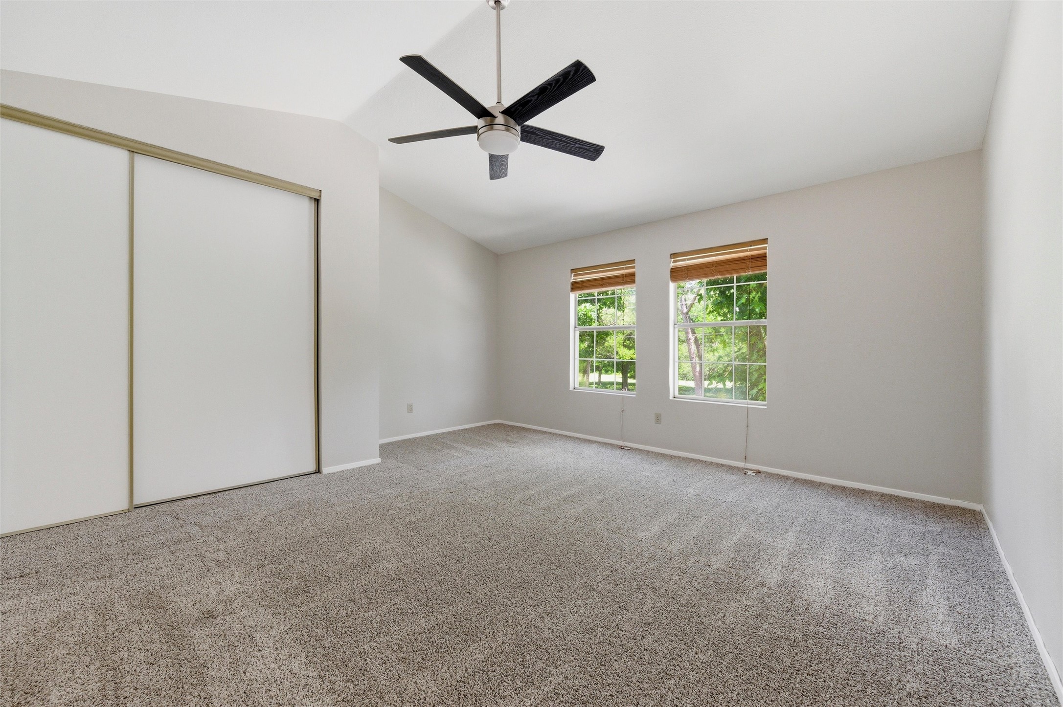 107 Churchill Lane Euless TX 76039