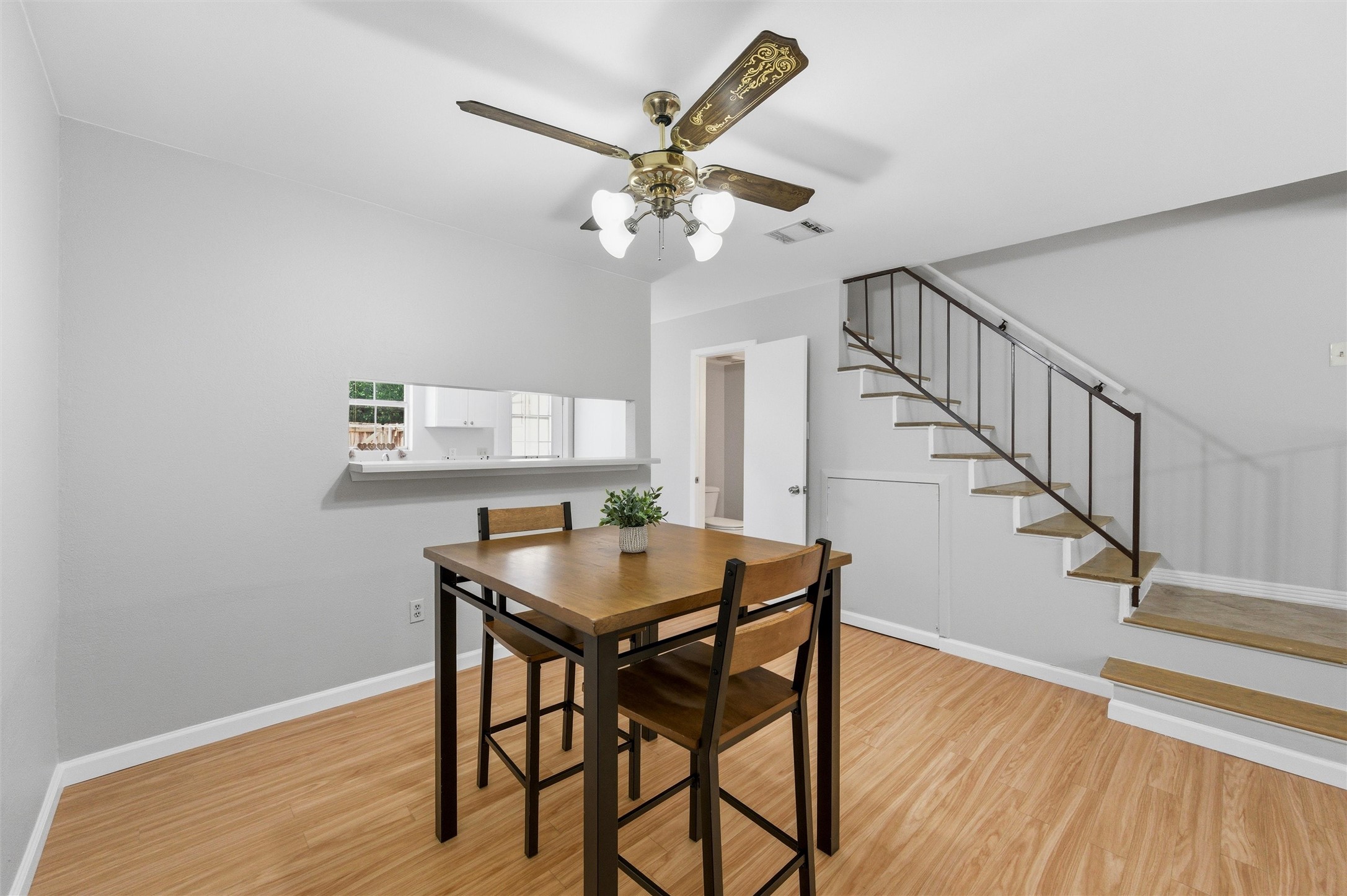 107 Churchill Lane Euless TX 76039