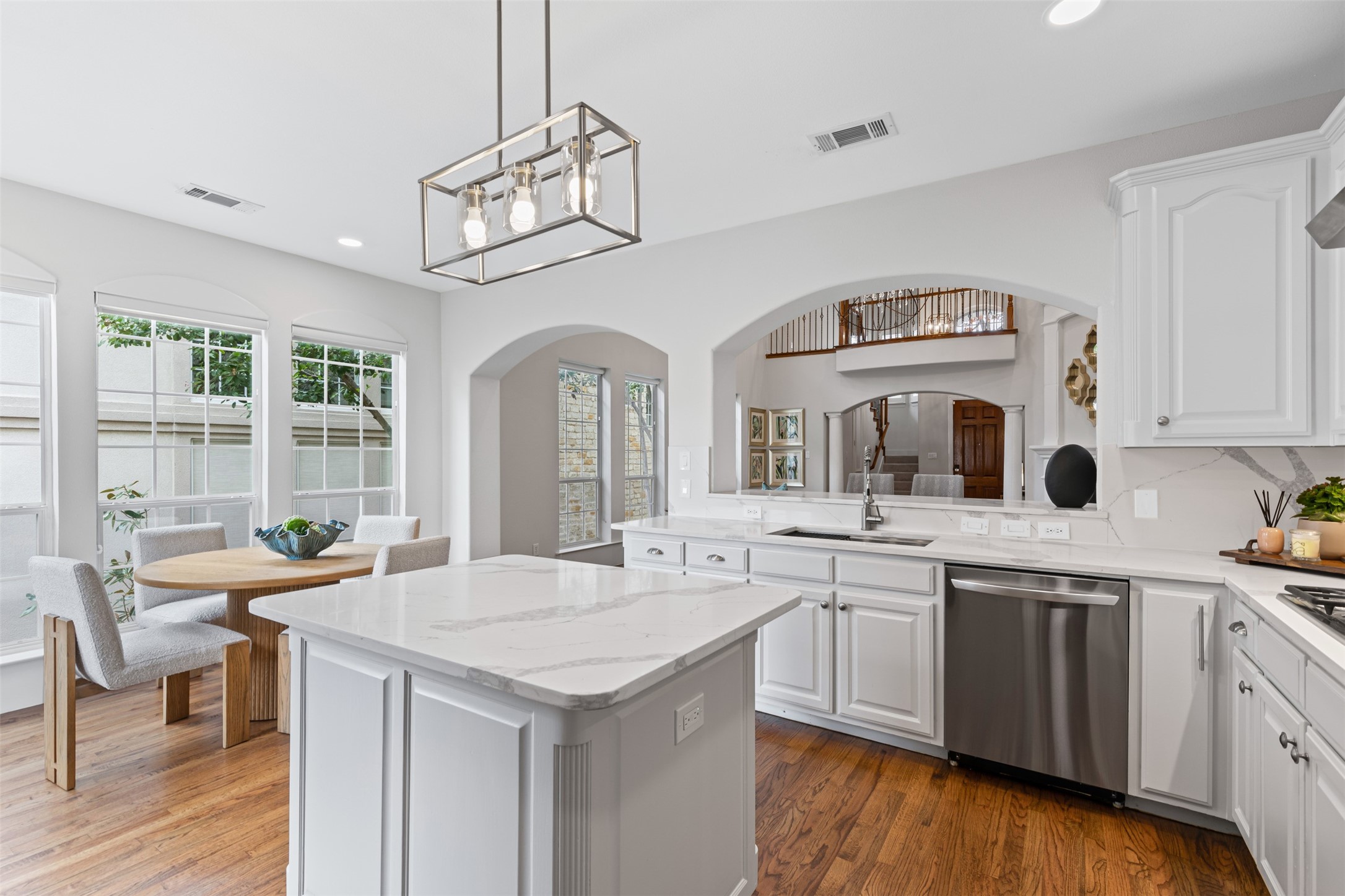 4426 Saint Andrews Boulevard Irving TX 75038