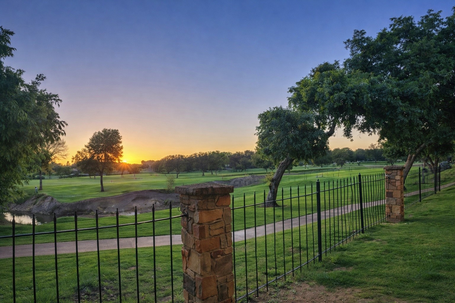 5981 Arapaho Road Dallas TX 75248