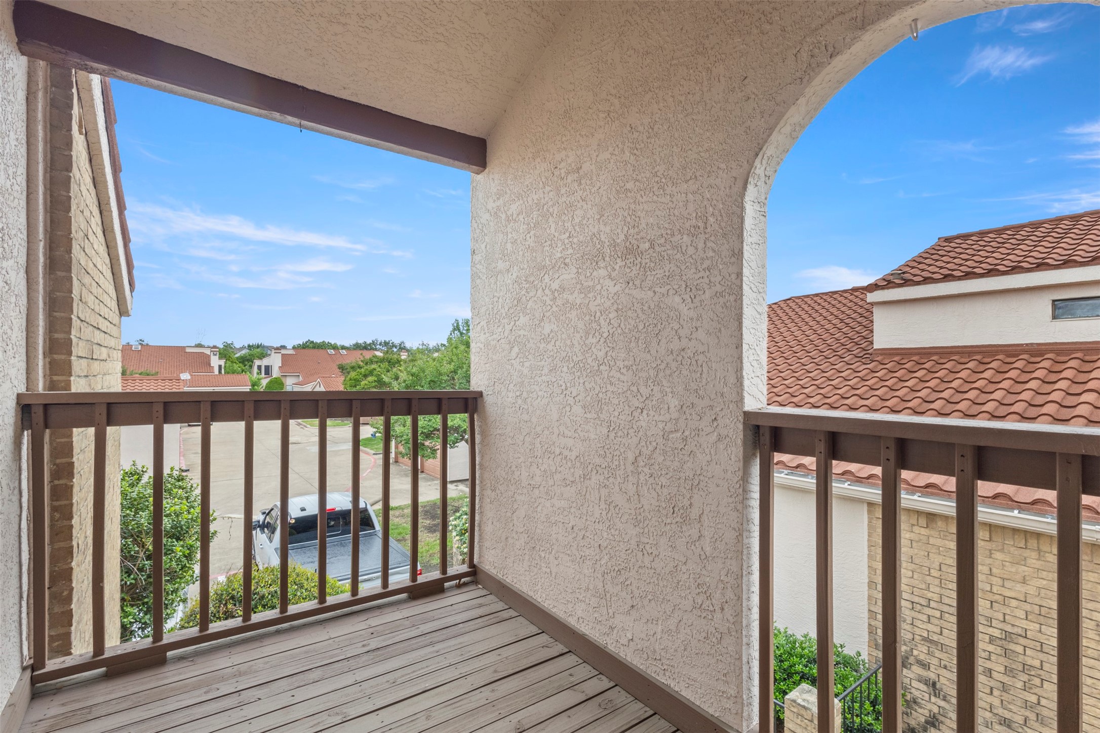 563 Ranch Trail Irving TX 75063