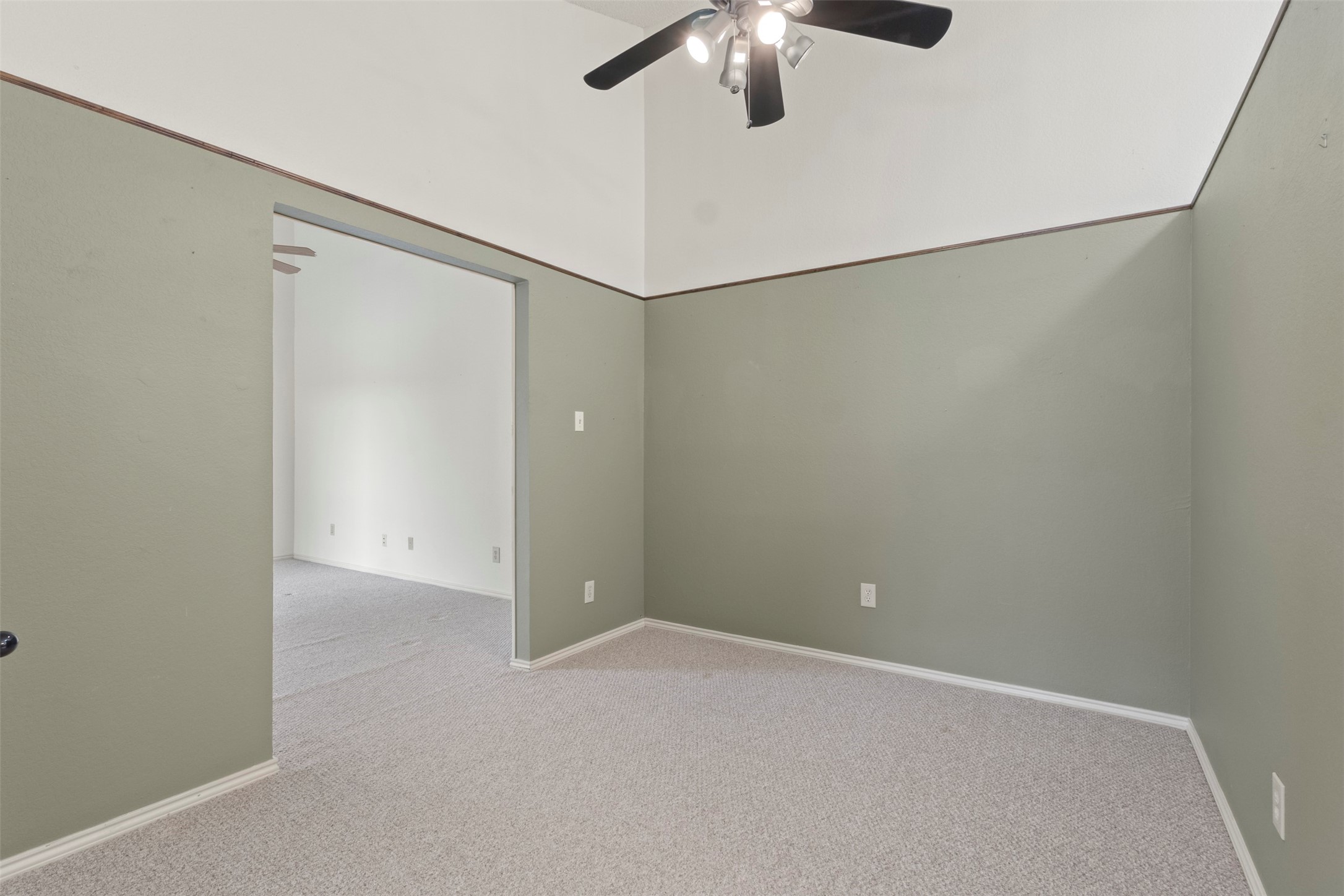 563 Ranch Trail Irving TX 75063