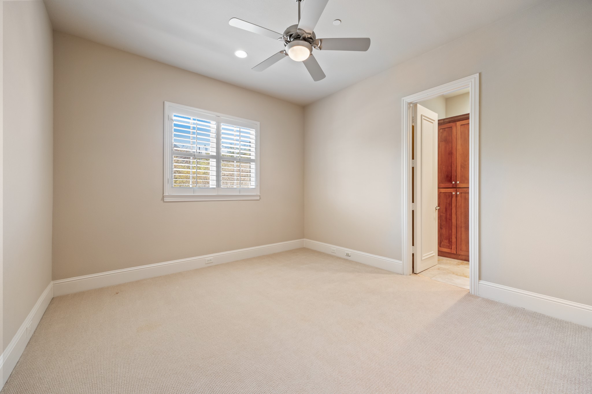 14737 Stanford Court Addison TX 75254