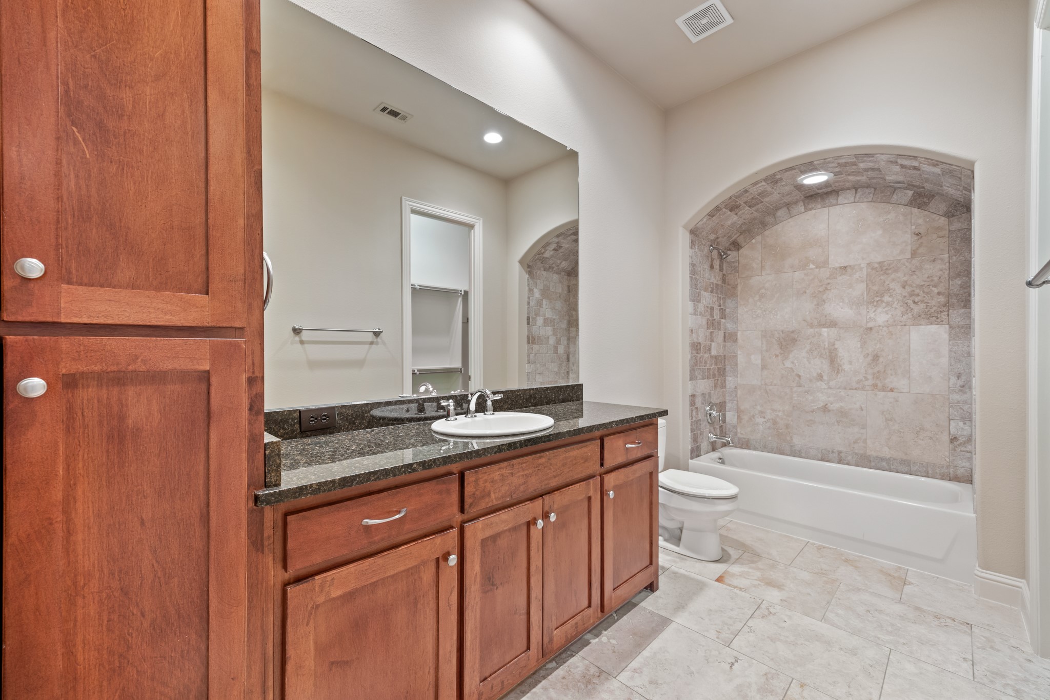 14737 Stanford Court Addison TX 75254