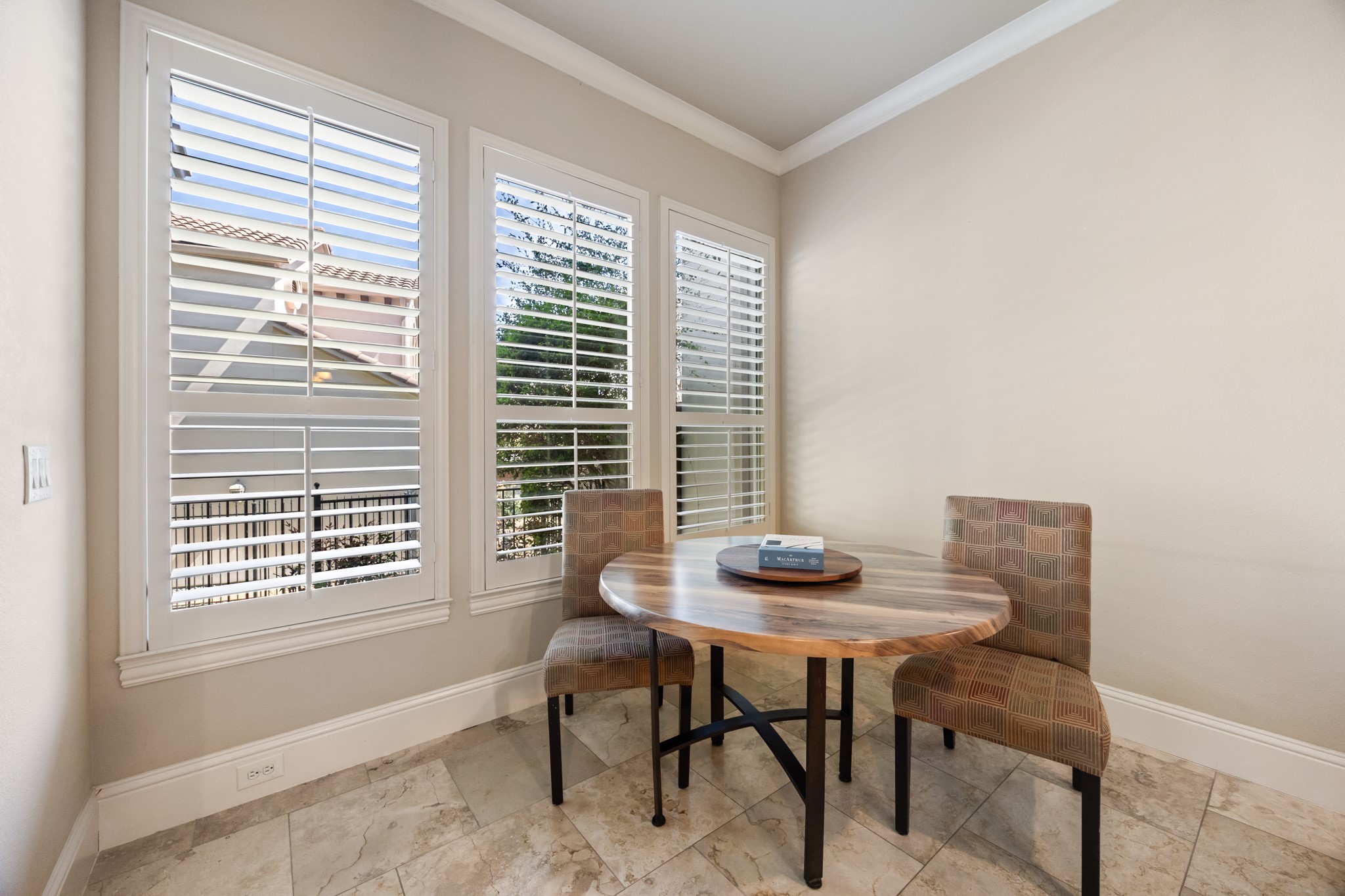 14737 Stanford Court Addison TX 75254
