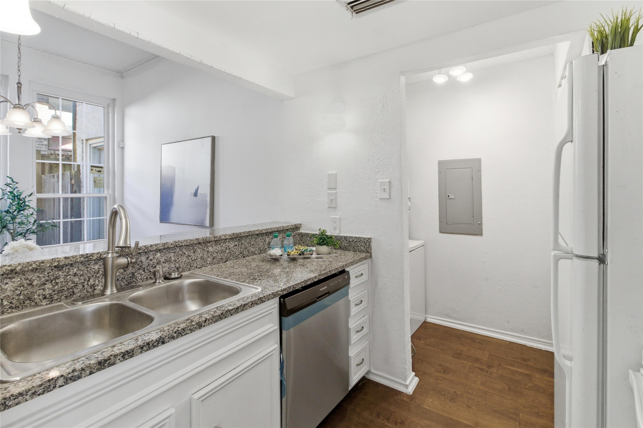 3319 Reagan Street Dallas TX 75219