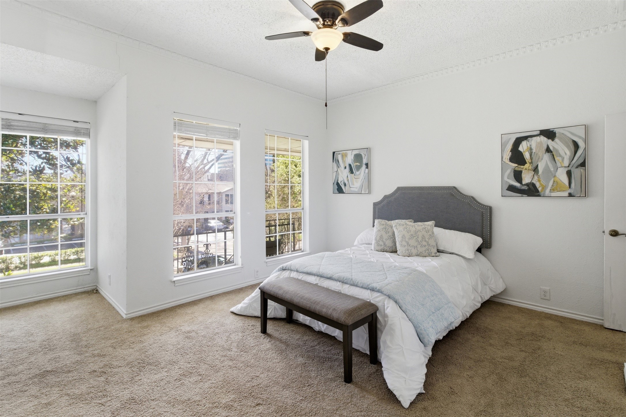 3319 Reagan Street Dallas TX 75219