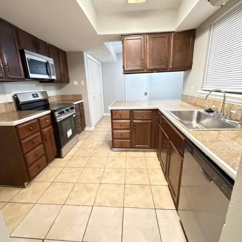 818 Saint Andrews Court Garland TX 75043