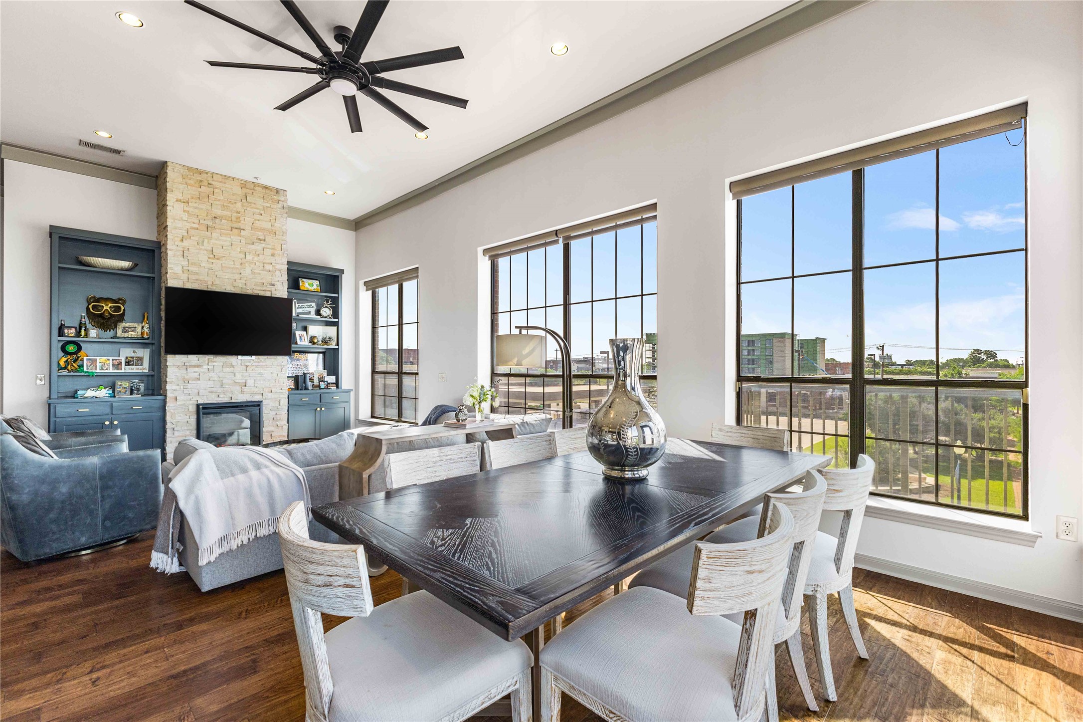330 Austin Avenue Waco TX 76701