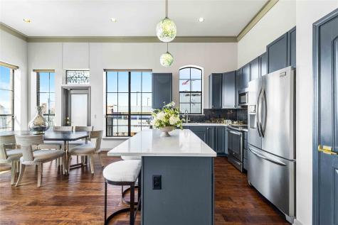 330 Austin Avenue Waco TX 76701