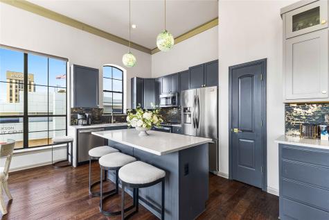 330 Austin Avenue Waco TX 76701
