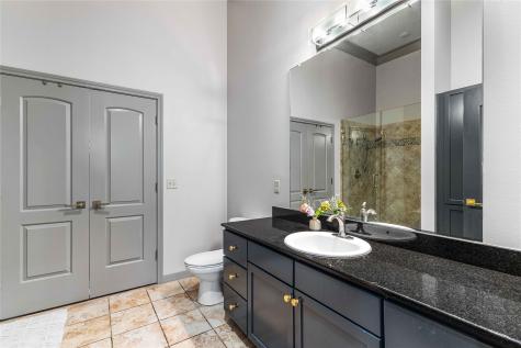330 Austin Avenue Waco TX 76701