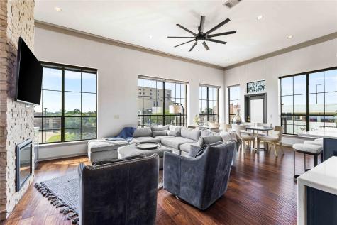 330 Austin Avenue Waco TX 76701