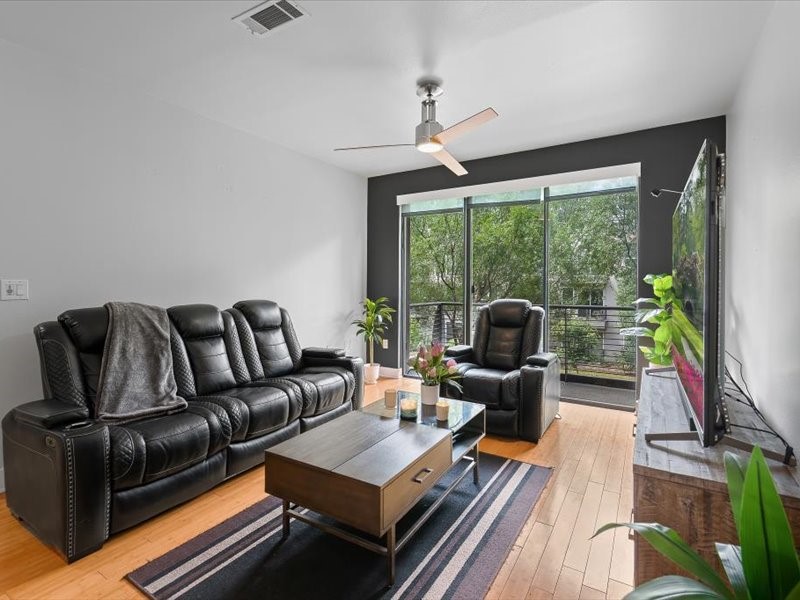 4414 Cedar Springs Road Dallas TX 75219