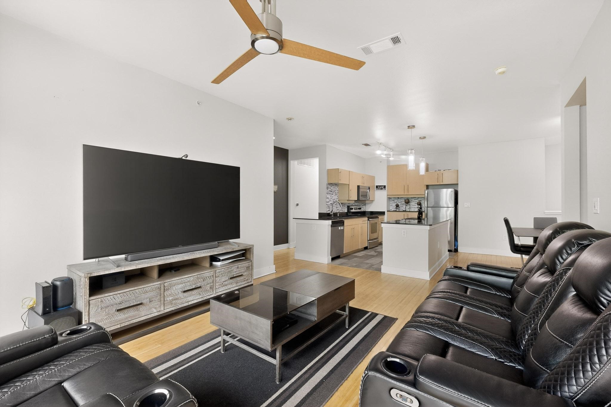 4414 Cedar Springs Road Dallas TX 75219