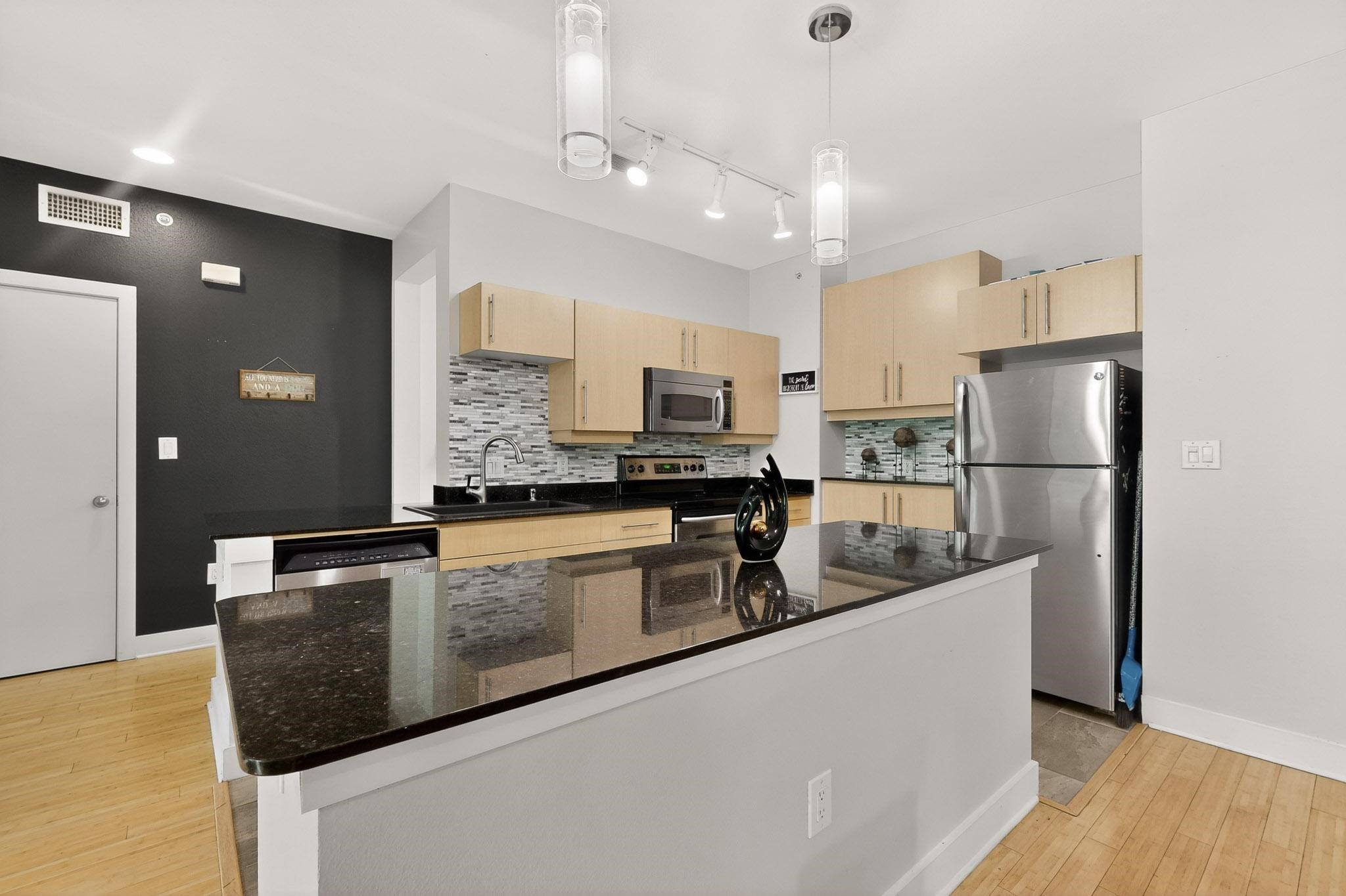 4414 Cedar Springs Road Dallas TX 75219