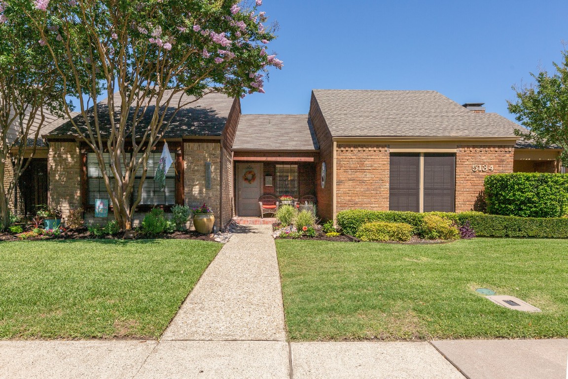 5132 Meadowcreek Drive Dallas TX 75248