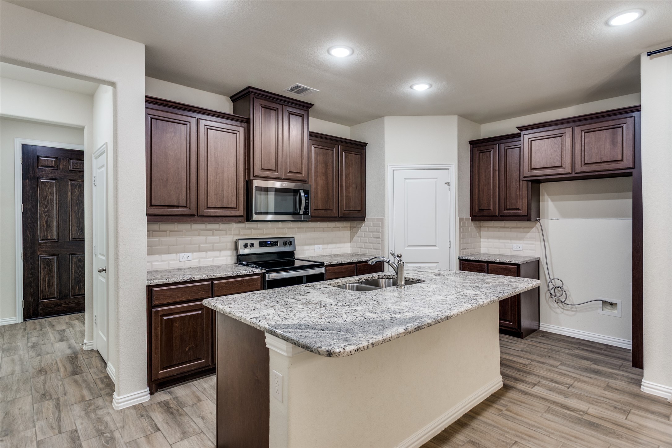 6712 Farsight Drive Fort Worth TX 76179