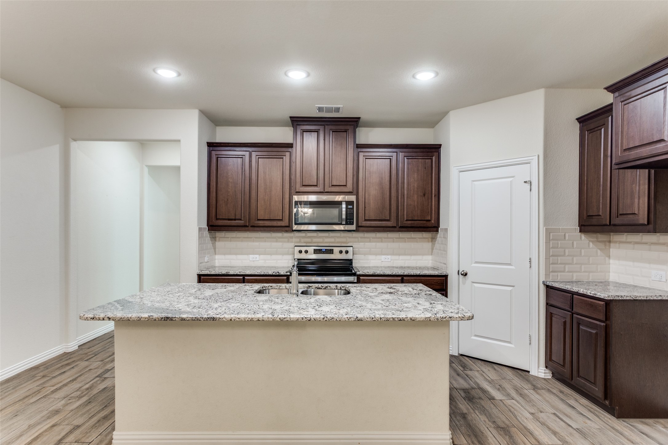 6712 Farsight Drive Fort Worth TX 76179