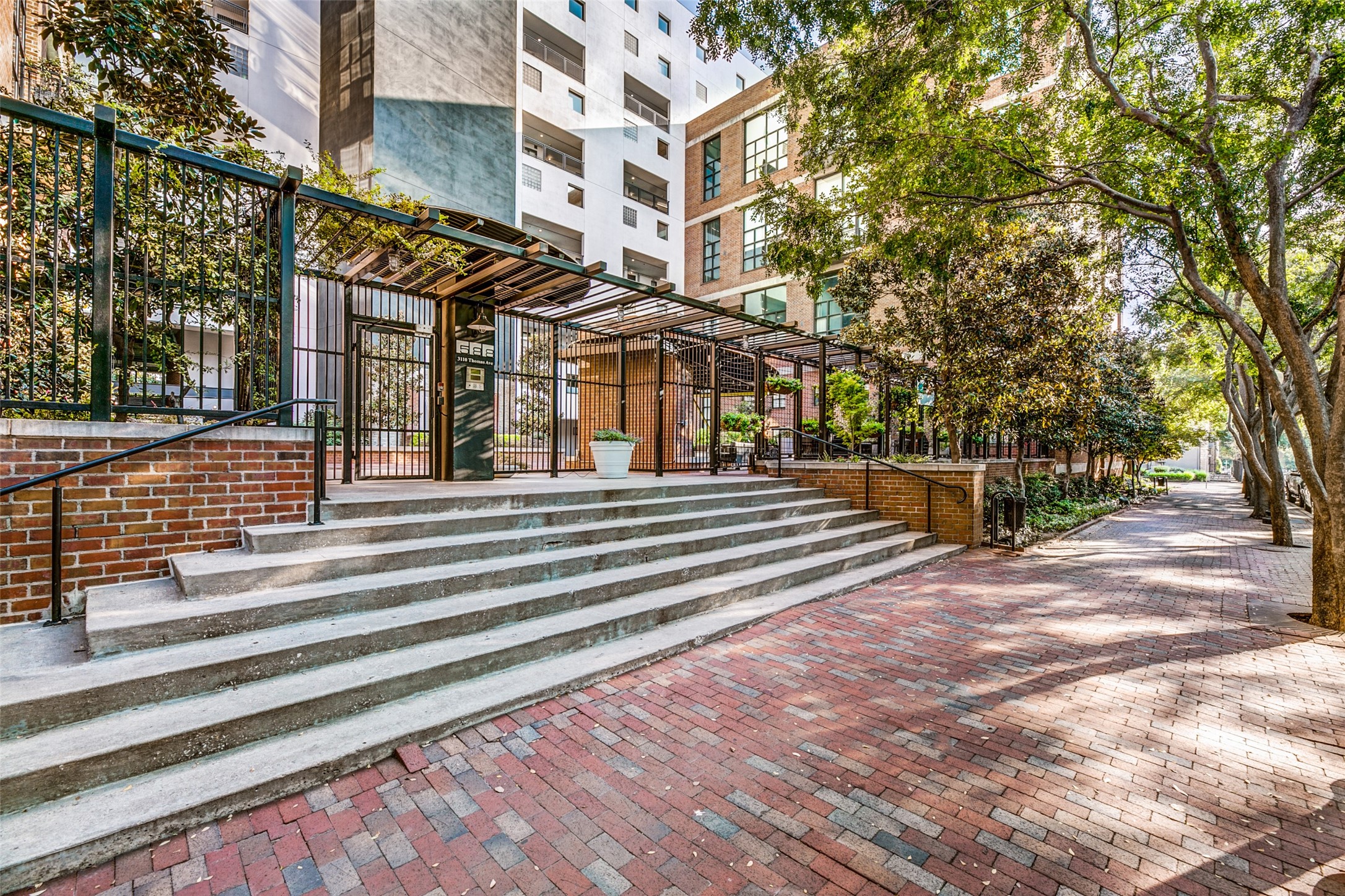 3110 Thomas Avenue Dallas TX 75204