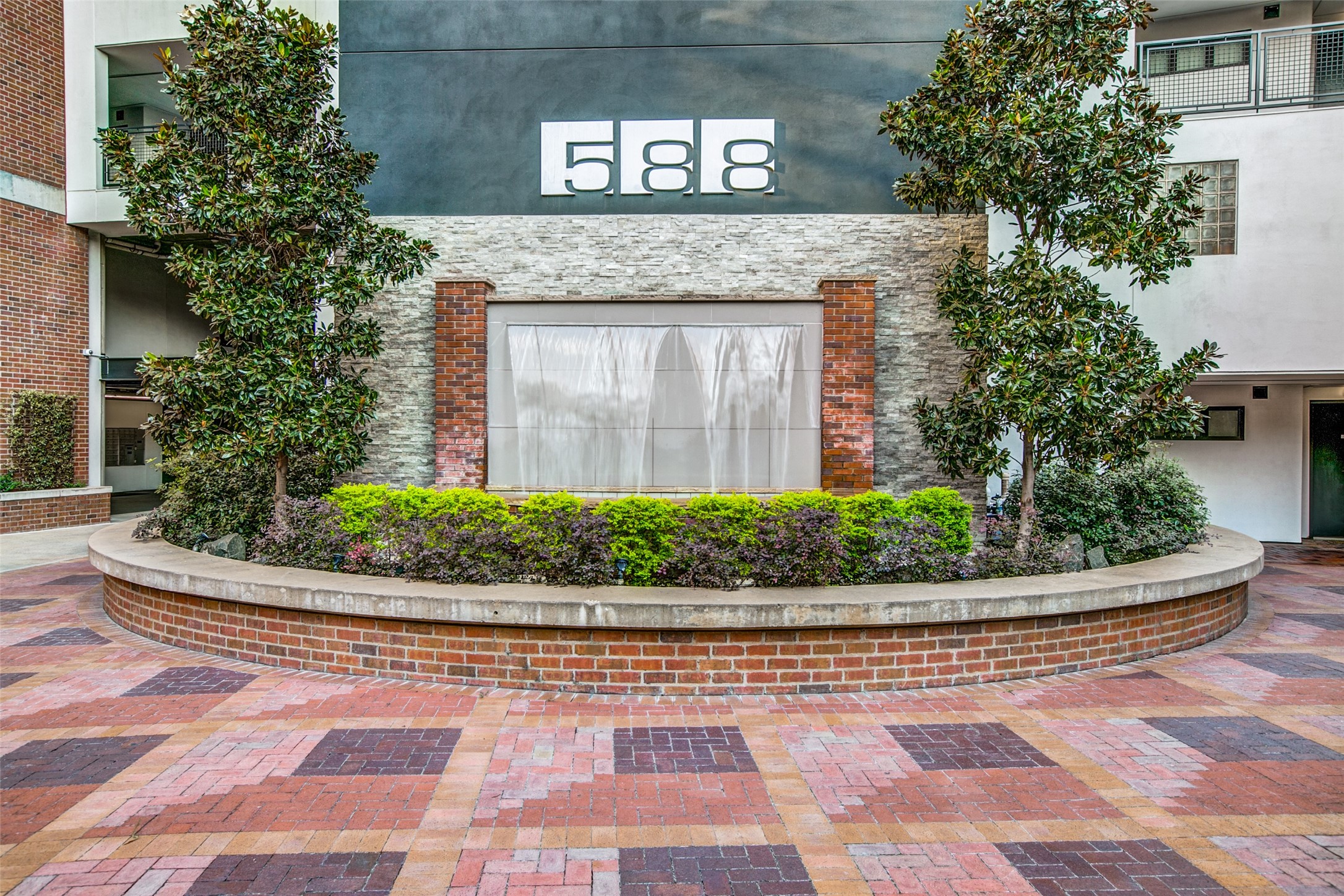 3110 Thomas Avenue Dallas TX 75204