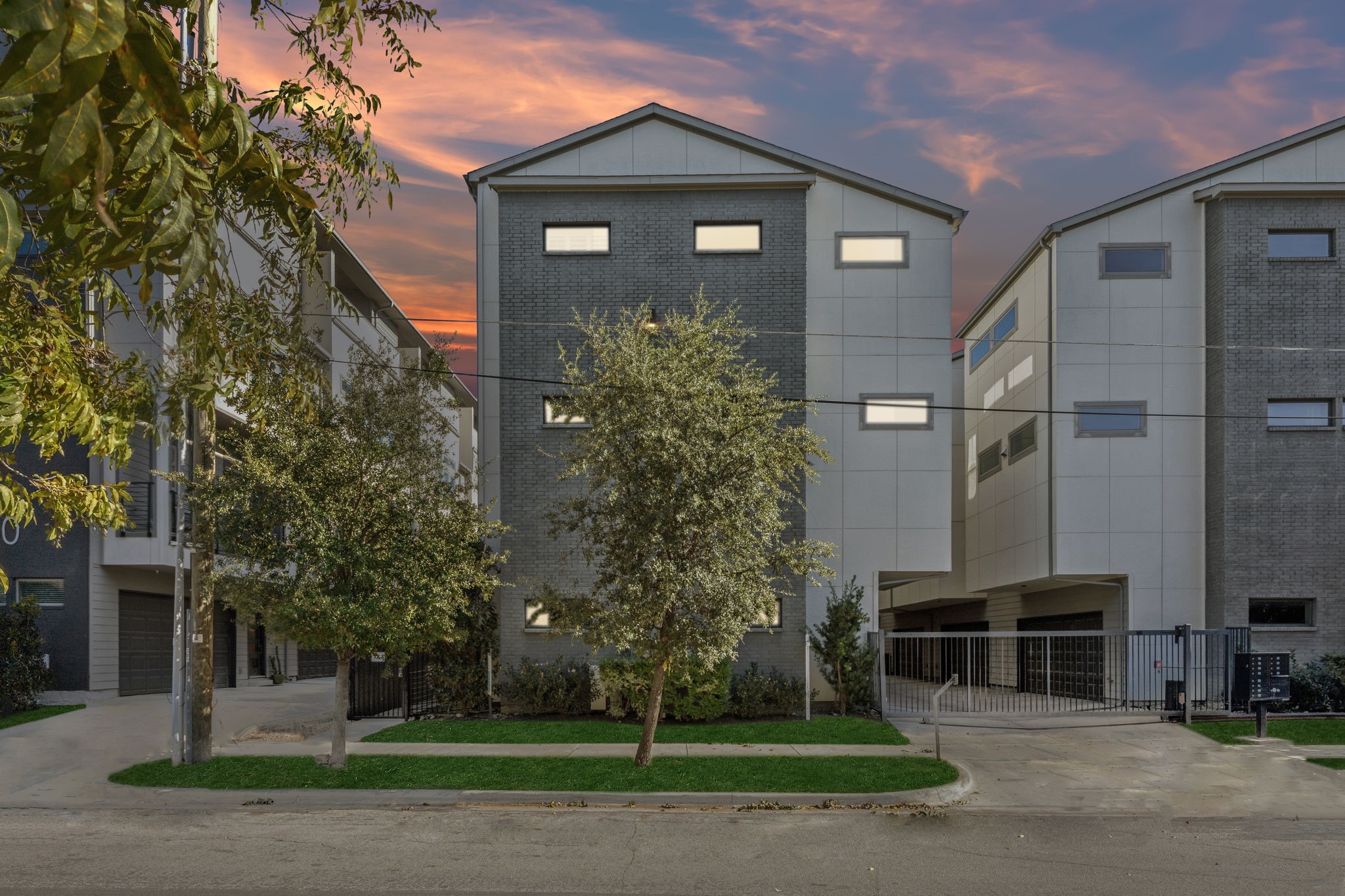 4226 Roseland Avenue Dallas TX 75204