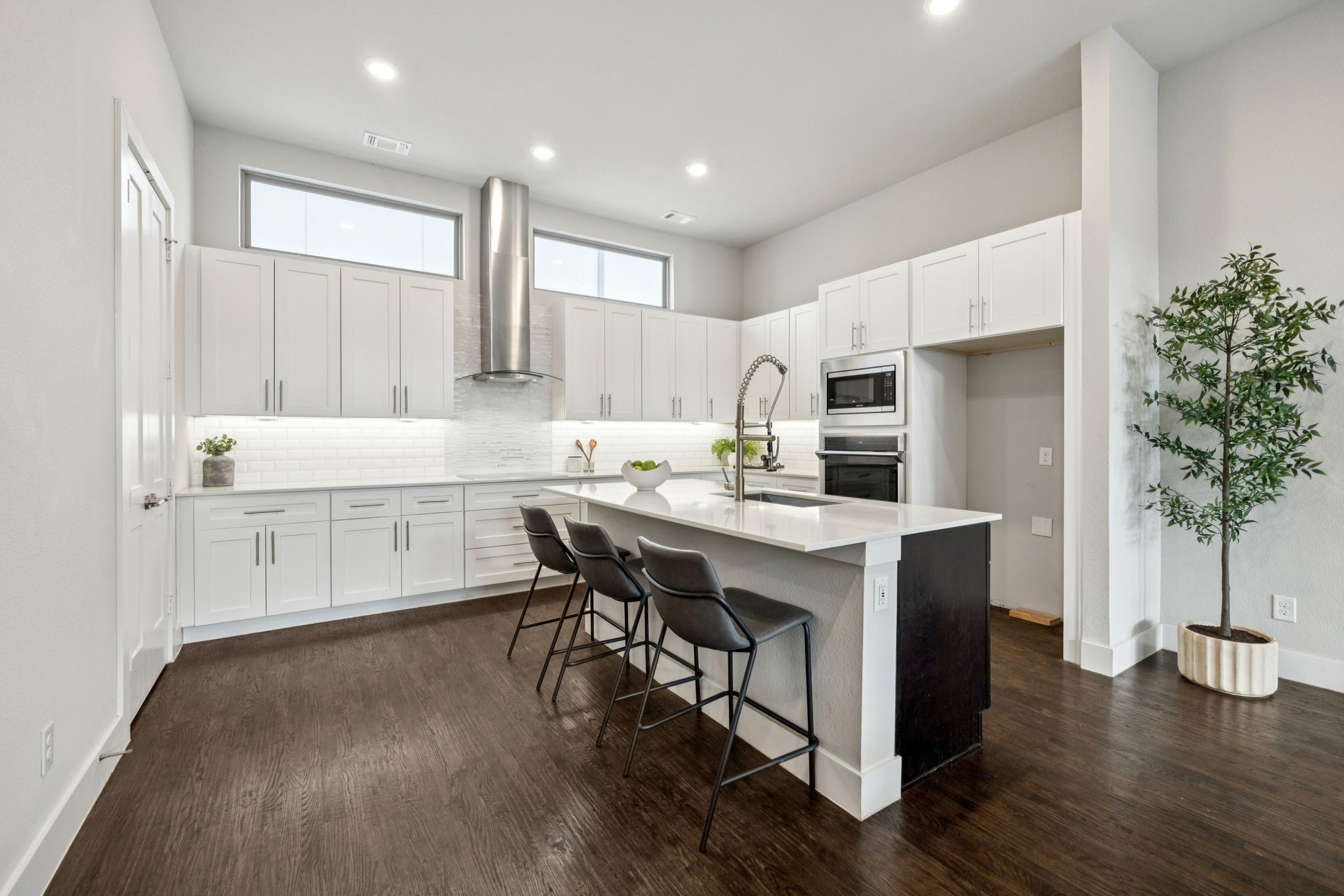 4226 Roseland Avenue Dallas TX 75204