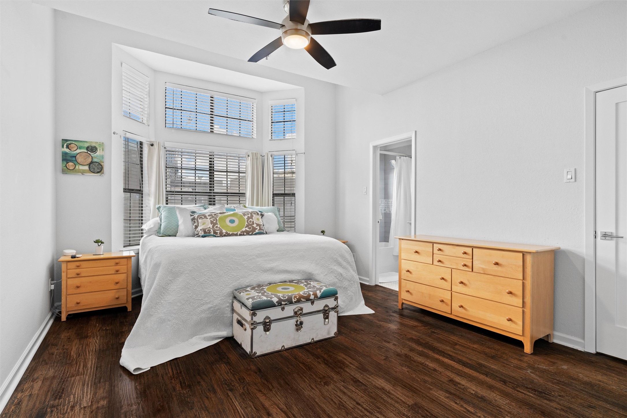 3235 Cole Avenue Dallas TX 75204