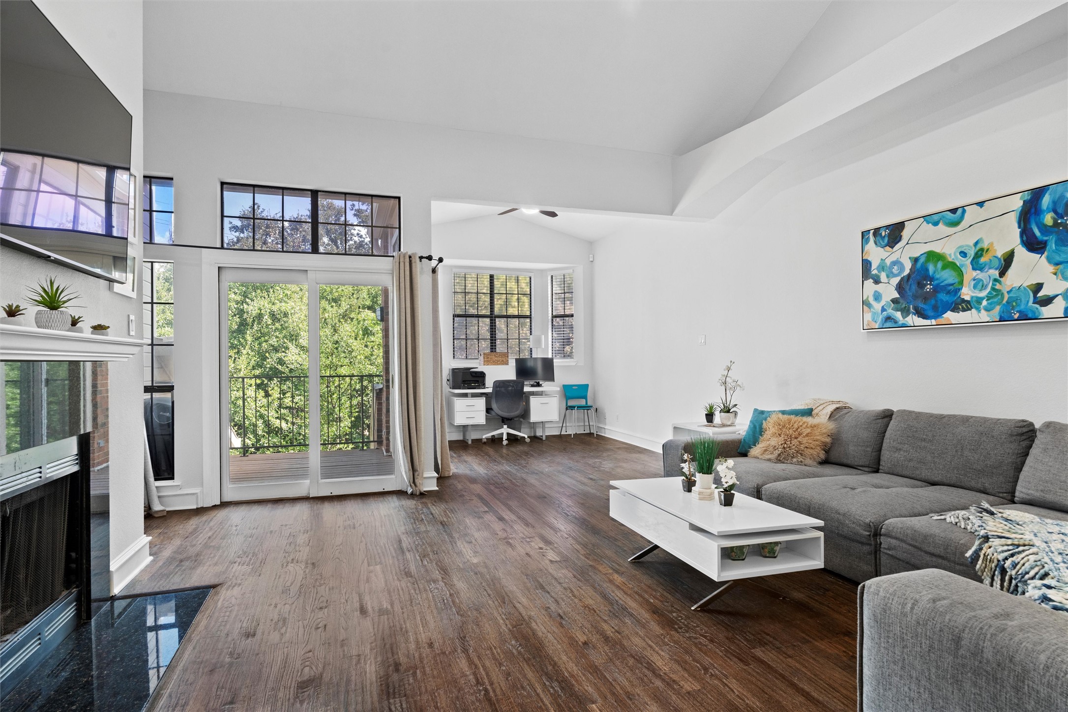 3235 Cole Avenue Dallas TX 75204