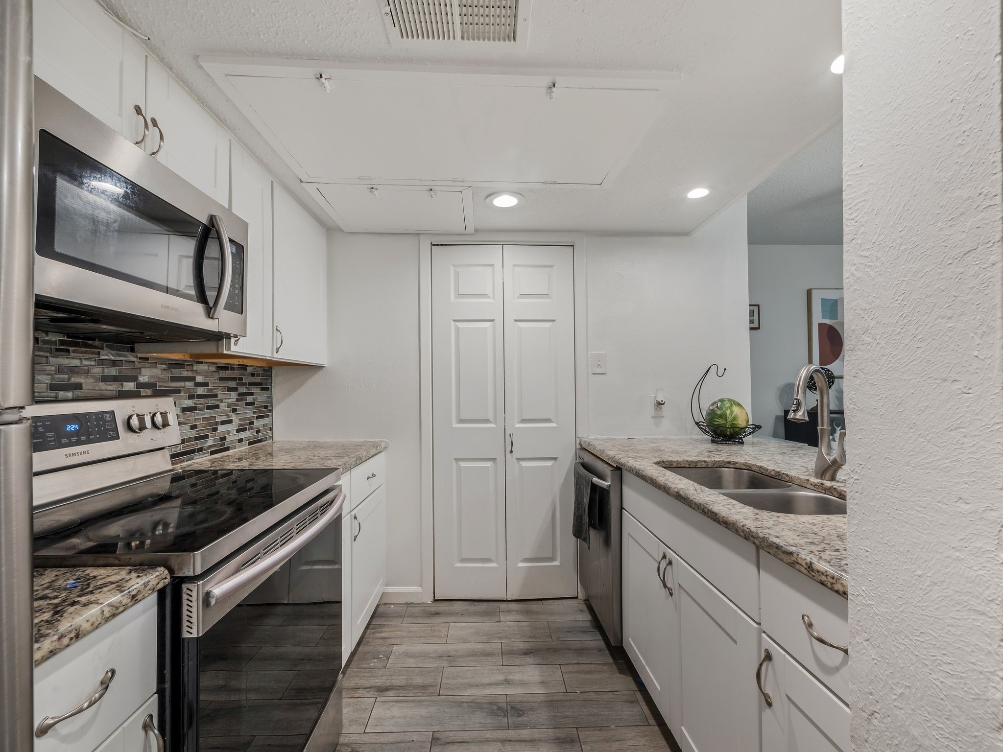 4655 Country Creek Drive Dallas TX 75236