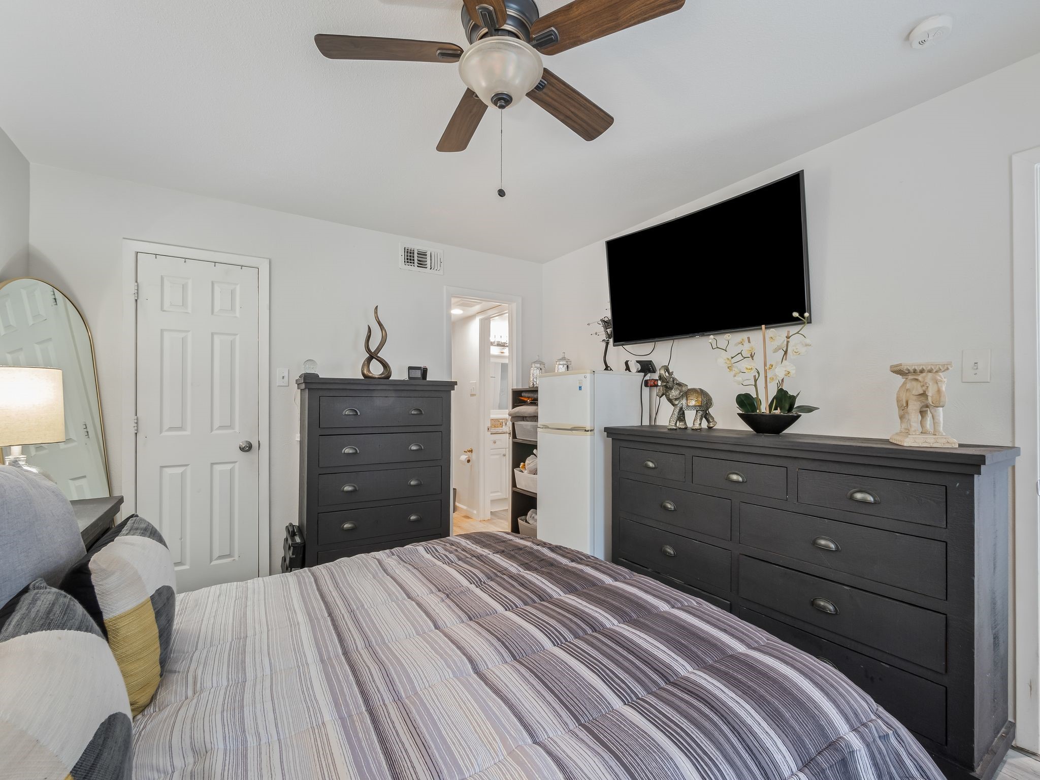 4655 Country Creek Drive Dallas TX 75236