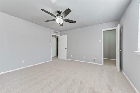 1809 E Grauwyler Road Irving TX 75061