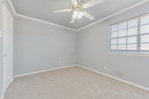 1809 E Grauwyler Road Irving TX 75061