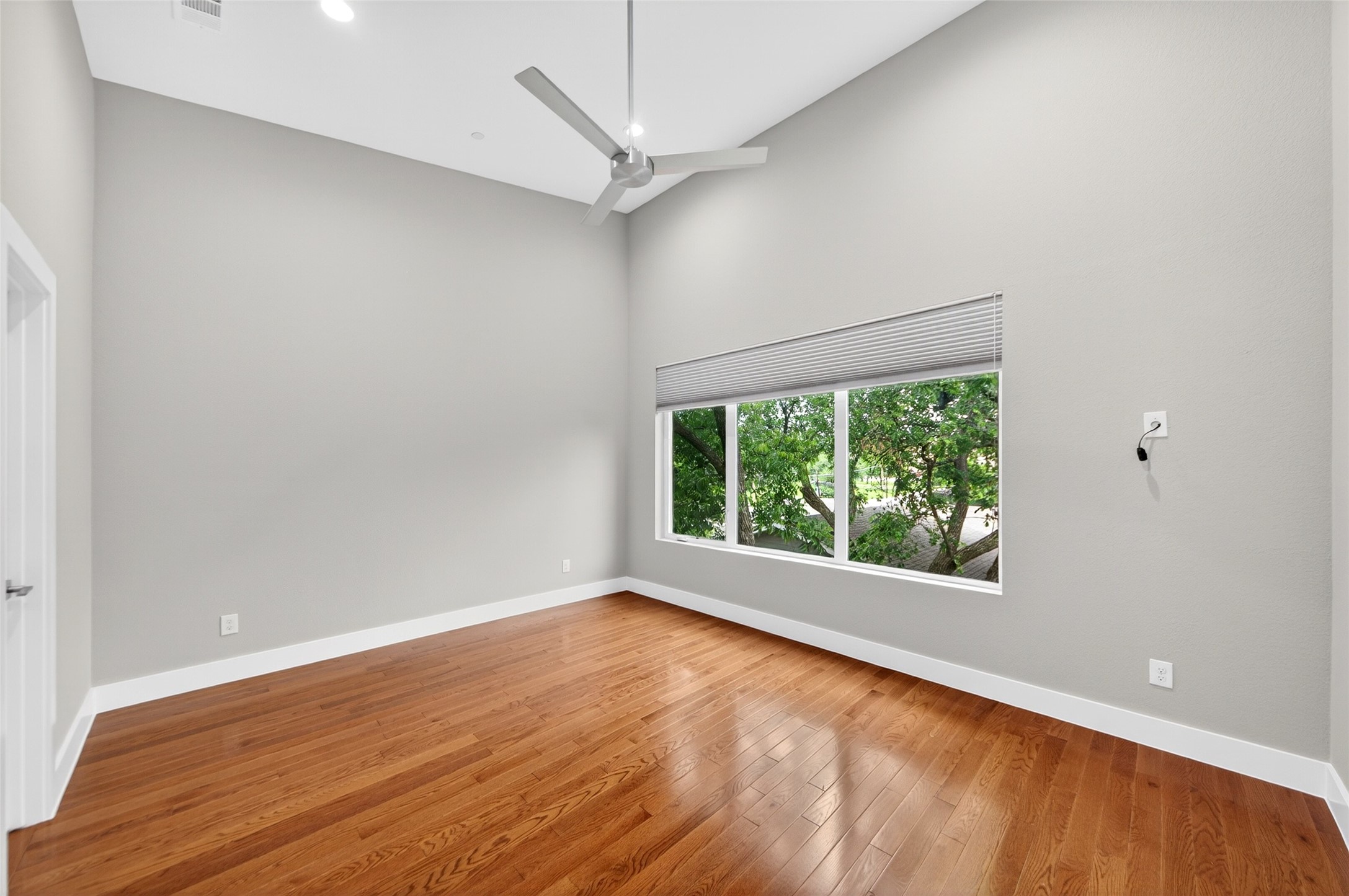 1914 California Drive Dallas TX 75204