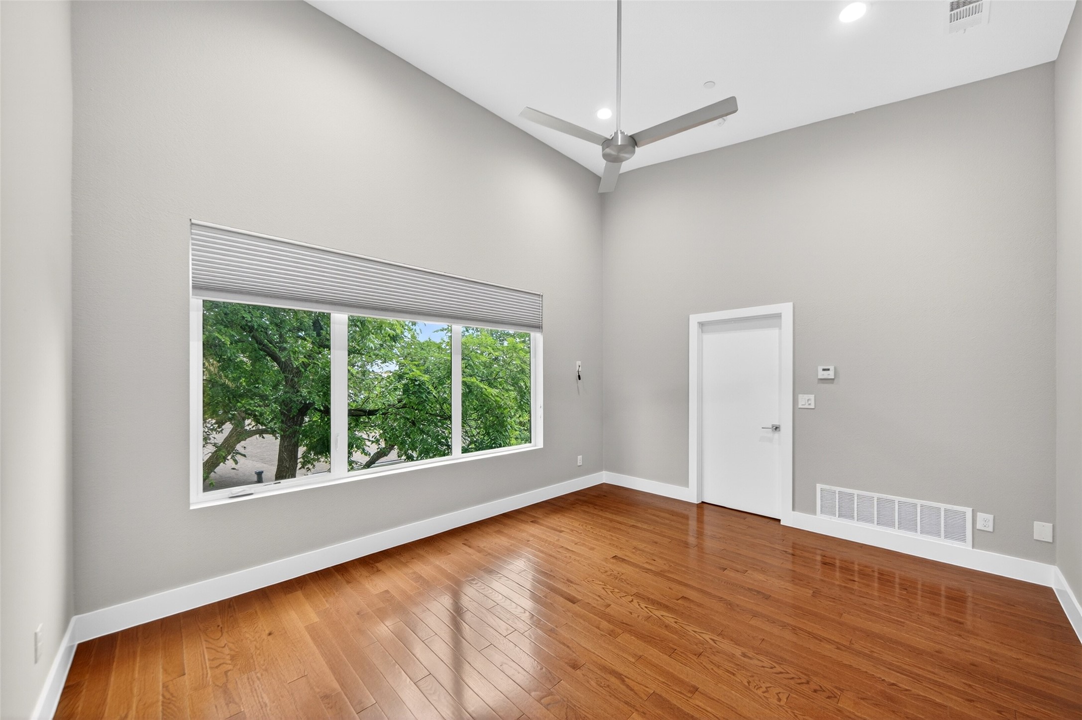 1914 California Drive Dallas TX 75204