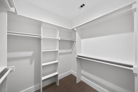 1914 California Drive Dallas TX 75204