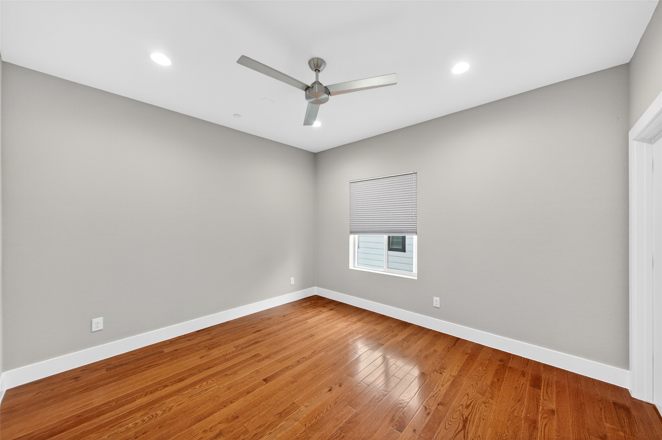 1914 California Drive Dallas TX 75204