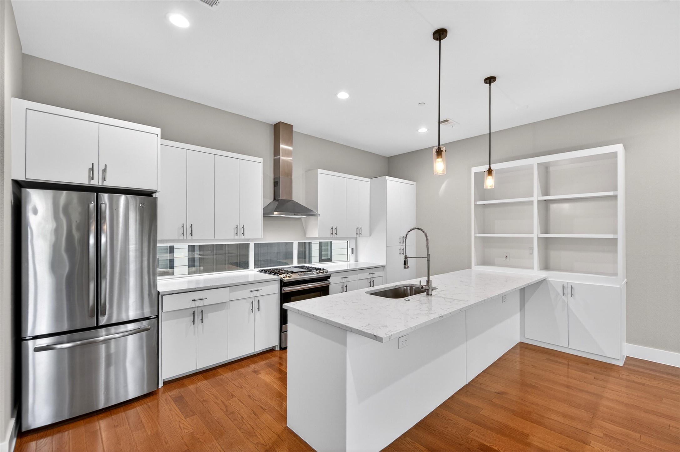 1914 California Drive Dallas TX 75204