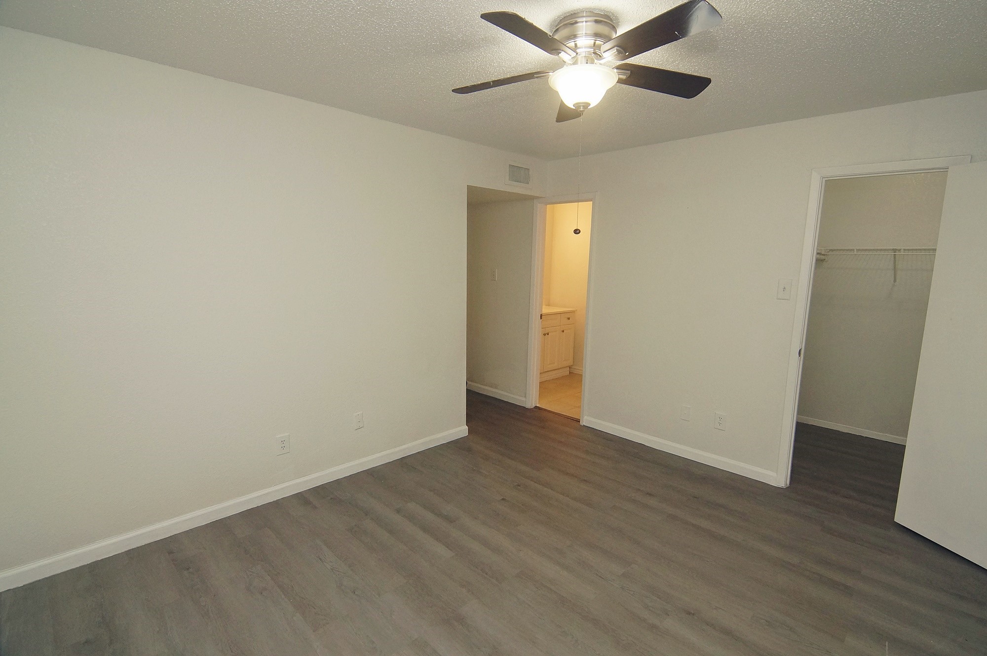 12480 Abrams Road Dallas TX 75243
