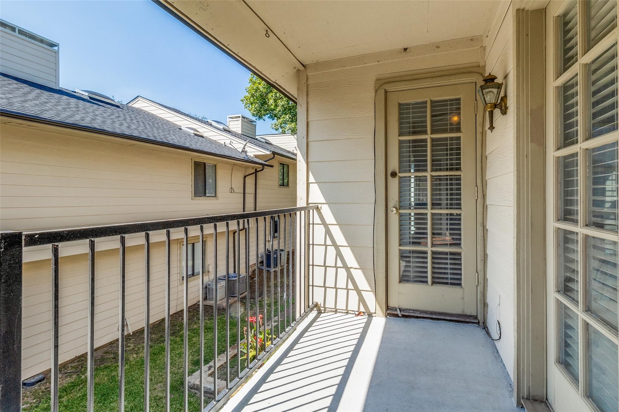 6646 E Lovers Lane Dallas TX 75214