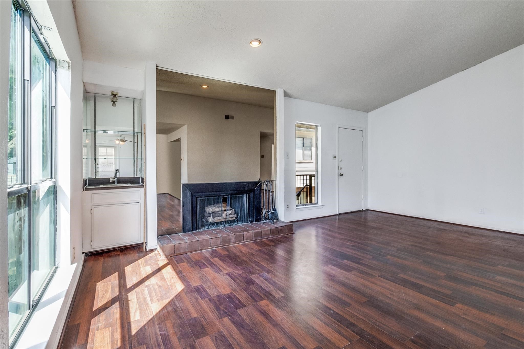 6646 E Lovers Lane Dallas TX 75214