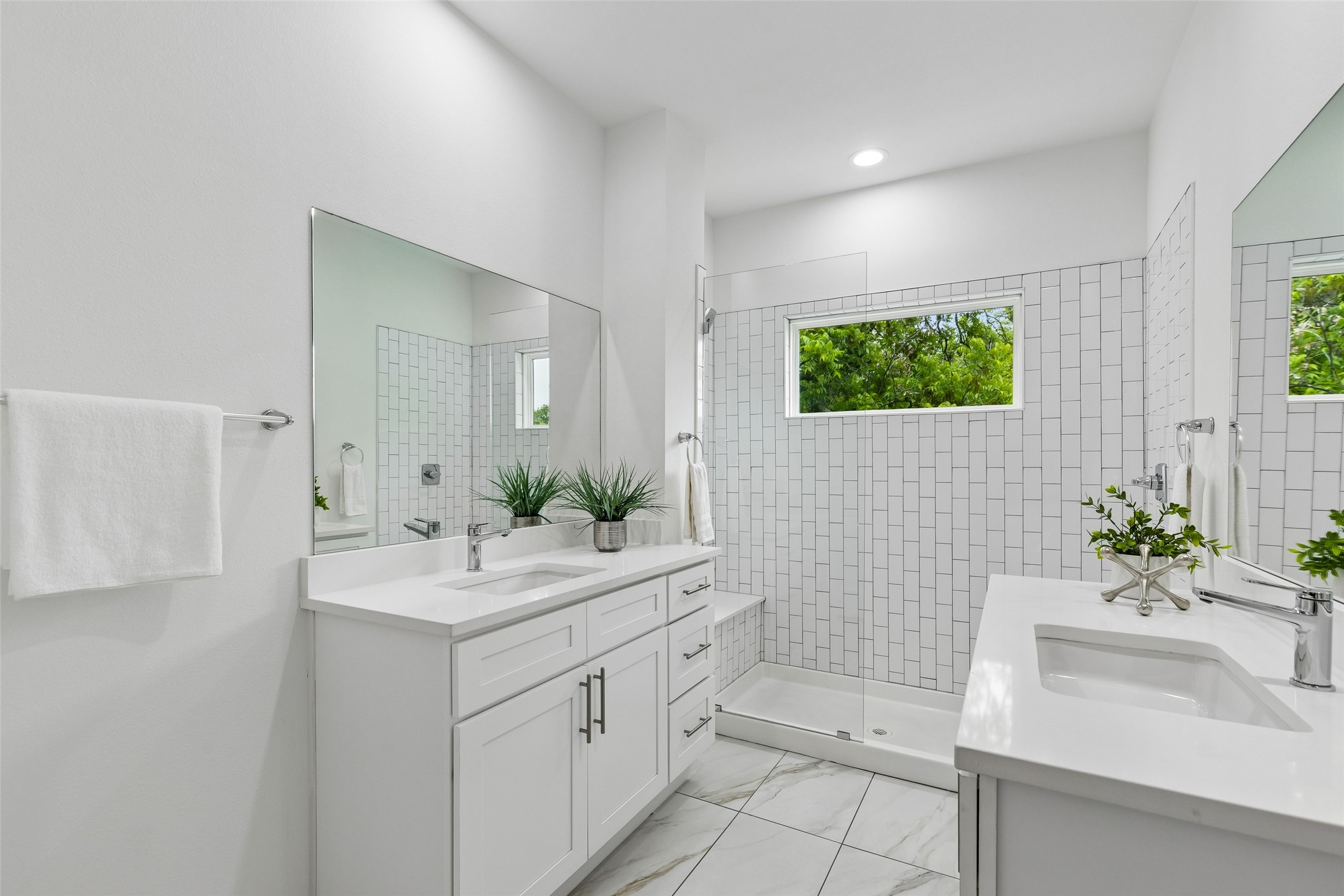 5647 Live Oak Street Dallas TX 75206