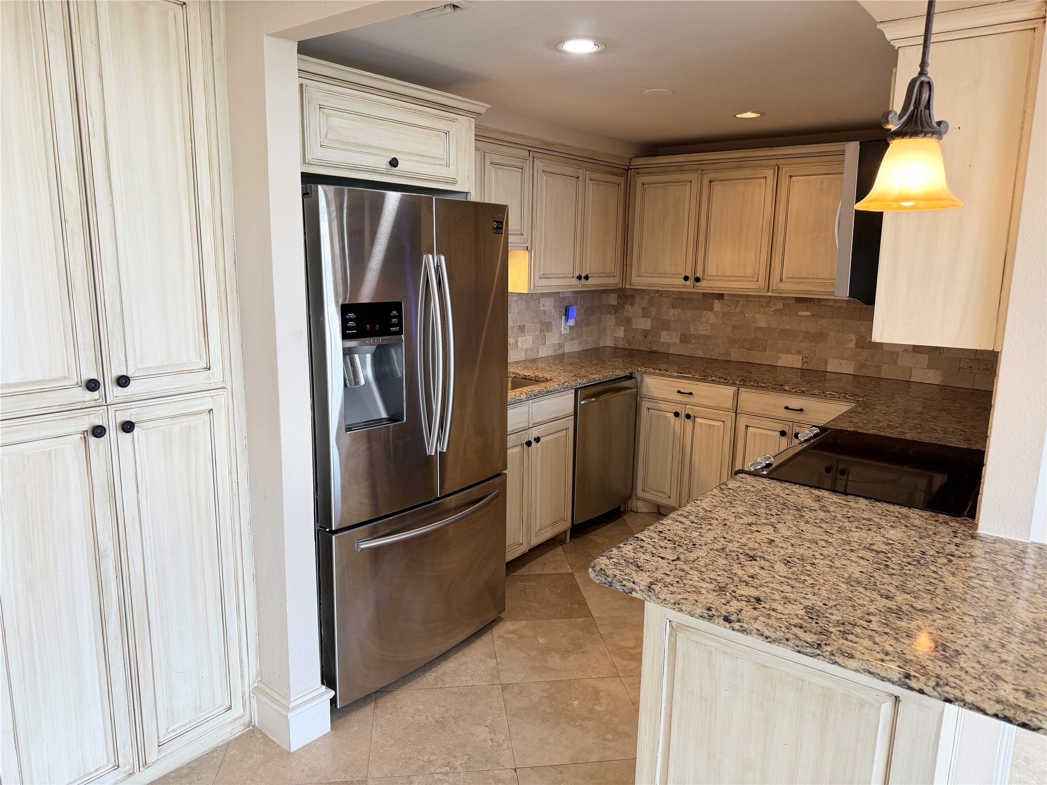 6211 W Northwest Highway Dallas TX 75225