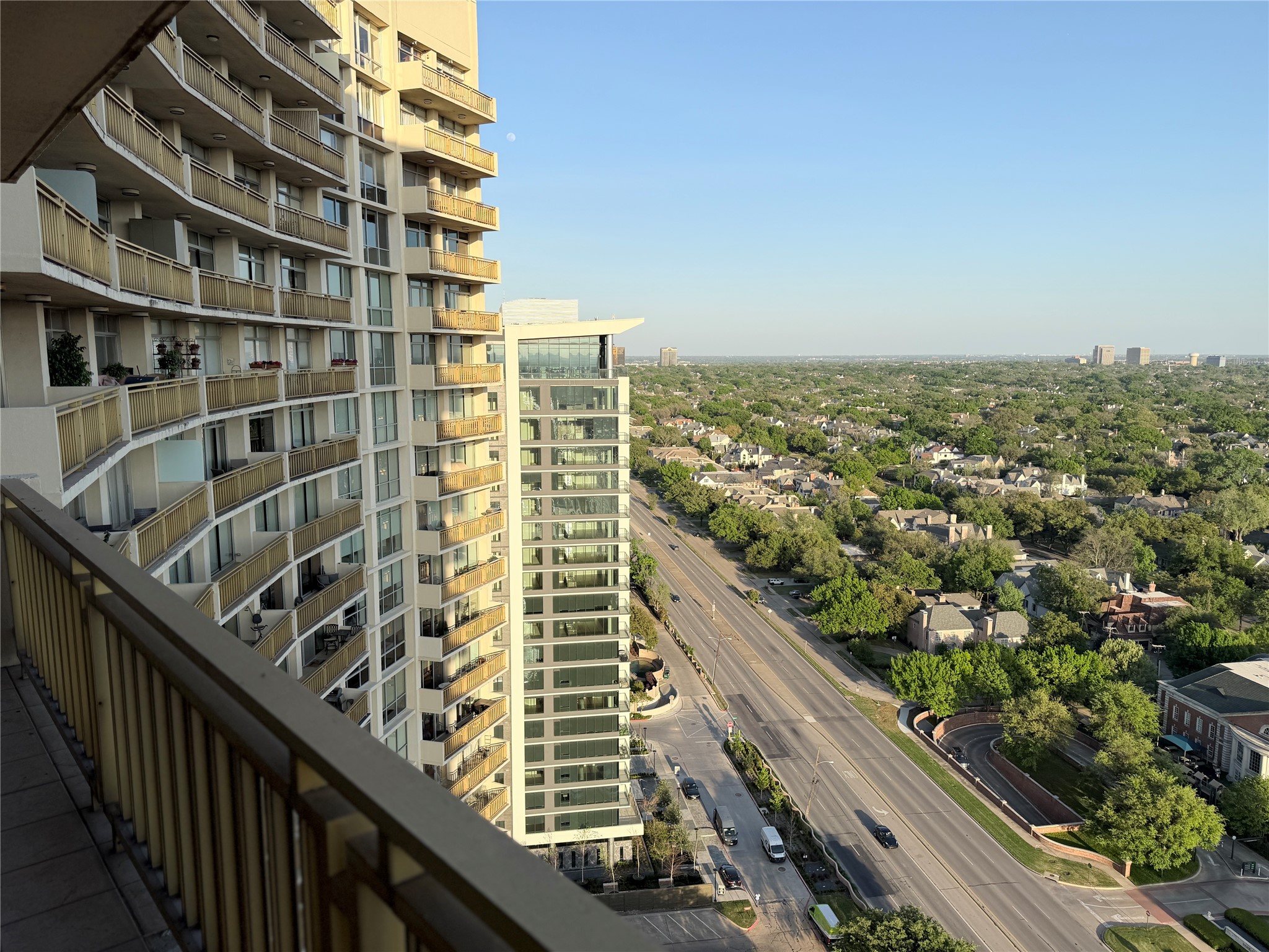 6211 W Northwest Highway Dallas TX 75225